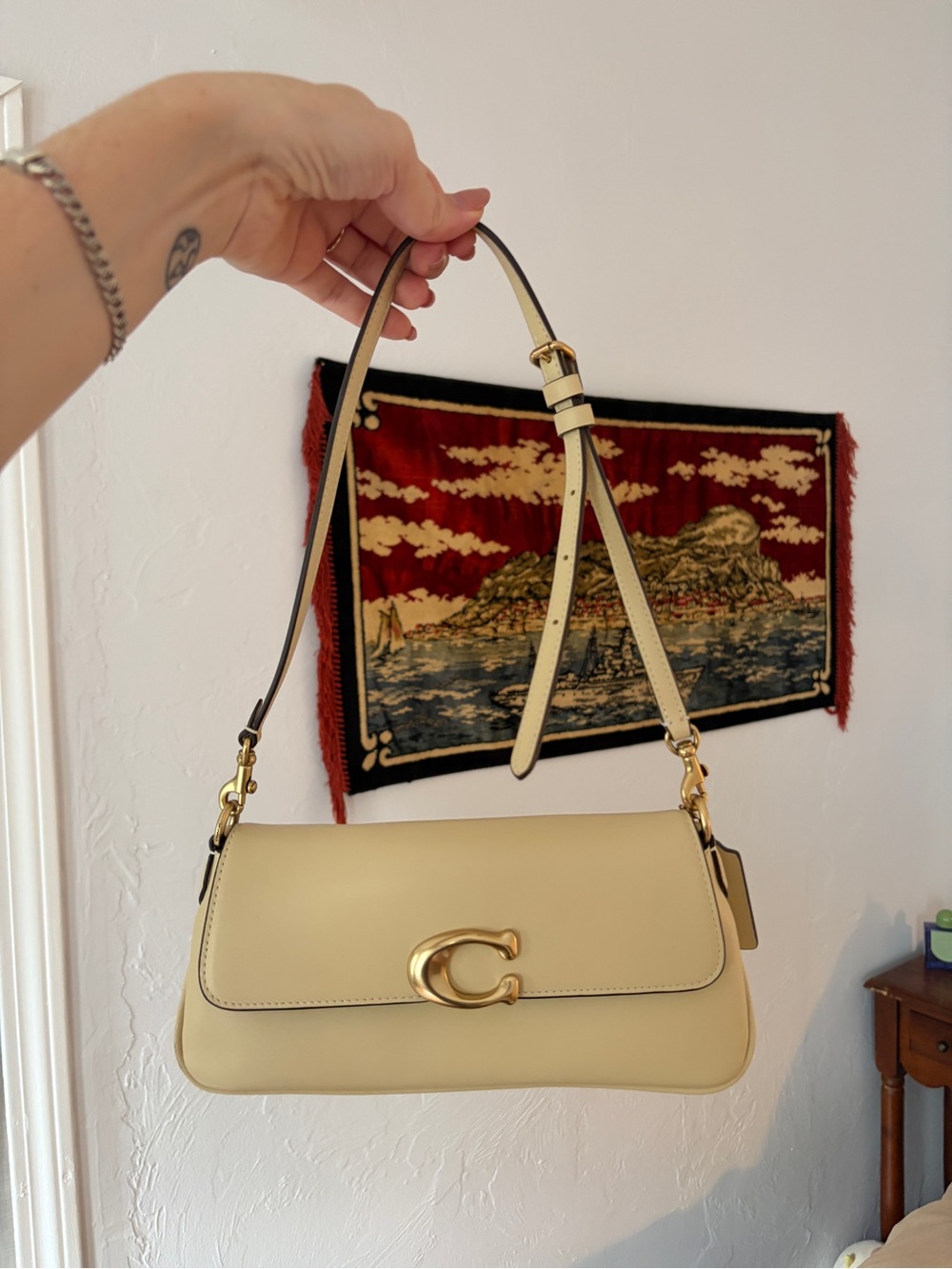 Coach Cream Baguette ‘Jet’ Shoulder Bag